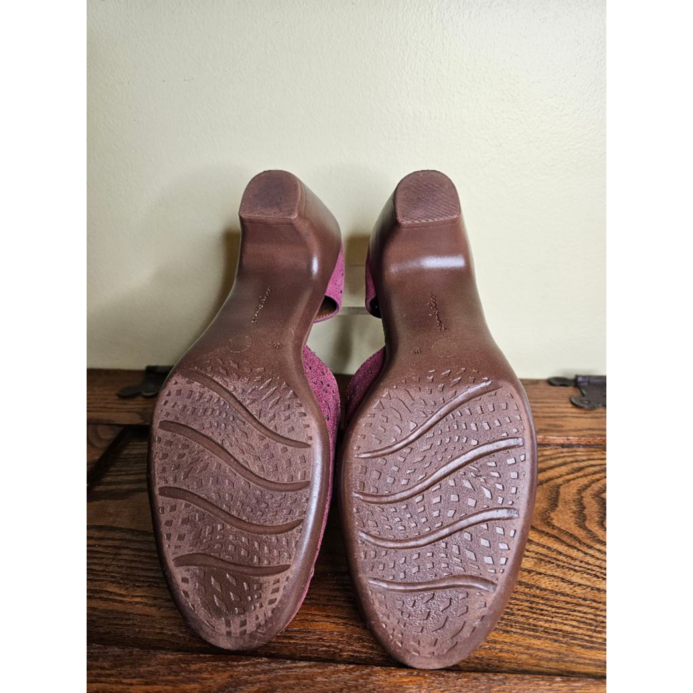 Women's Easy Spirit CINDIE Size 9.5 Red NU - Picture 7 of 10